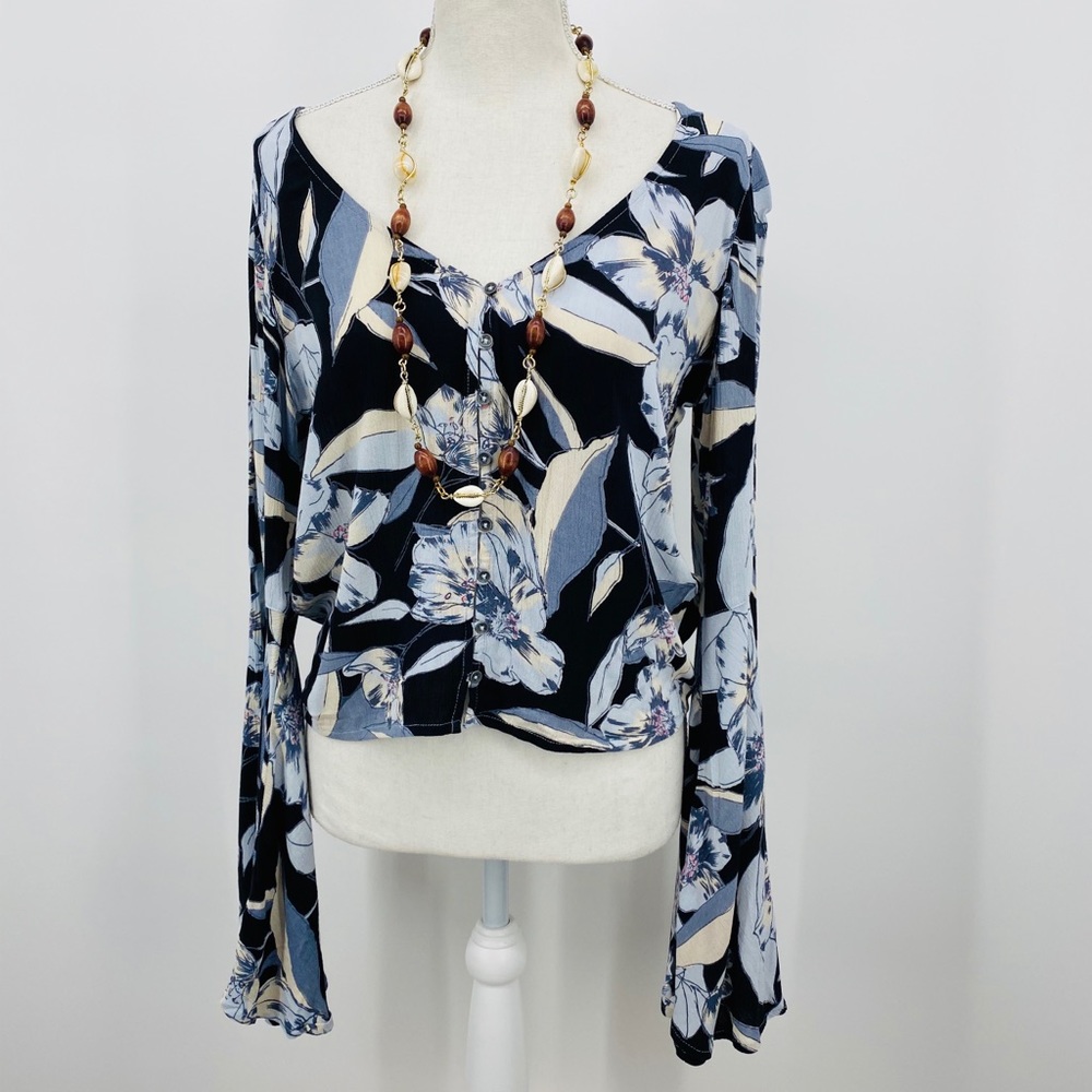 Billabong Pretty Daylight Bell Sleeve Top M navy - Picture 4 of 11